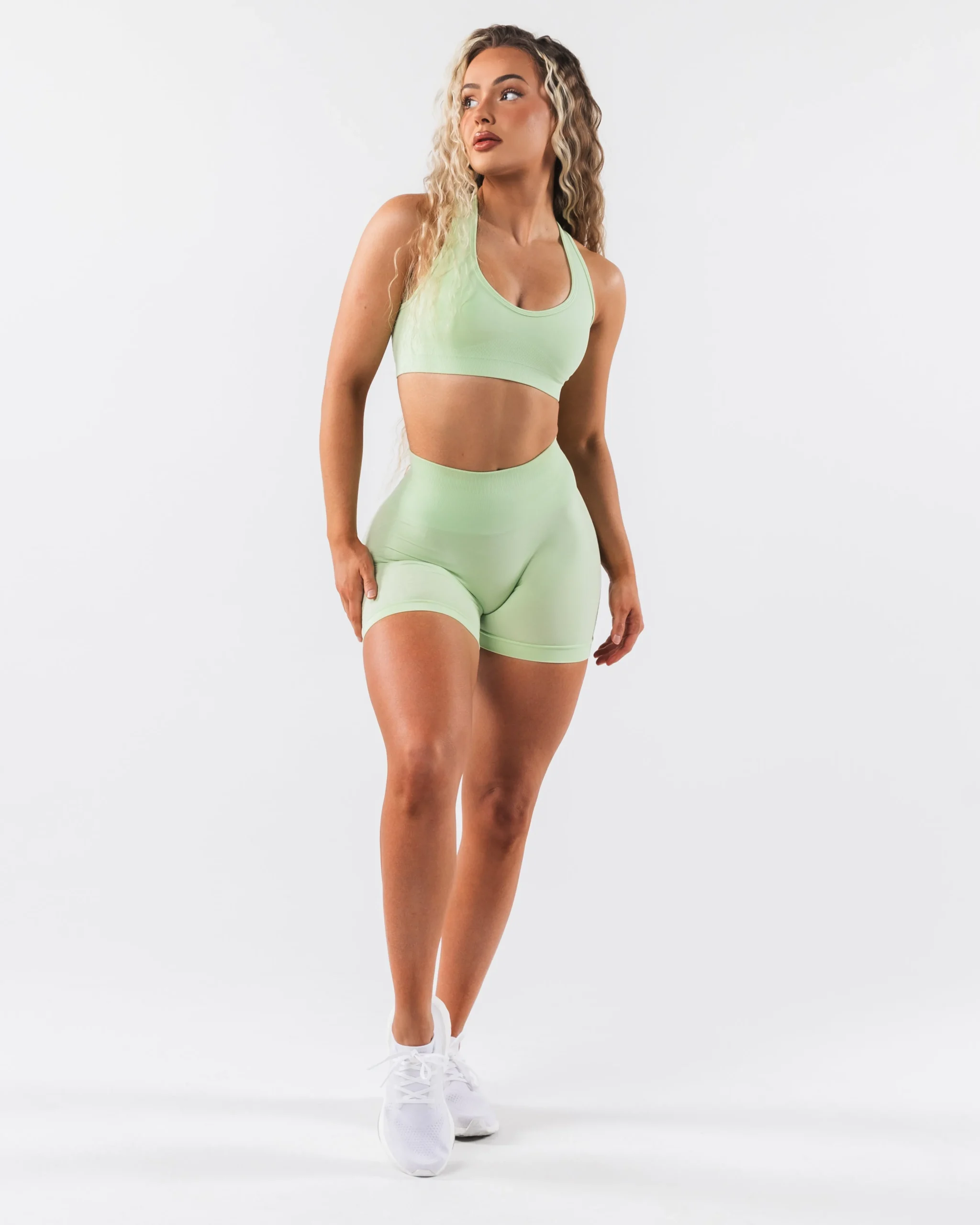 Outlet Amplify Contour Short 5" Women Shorts