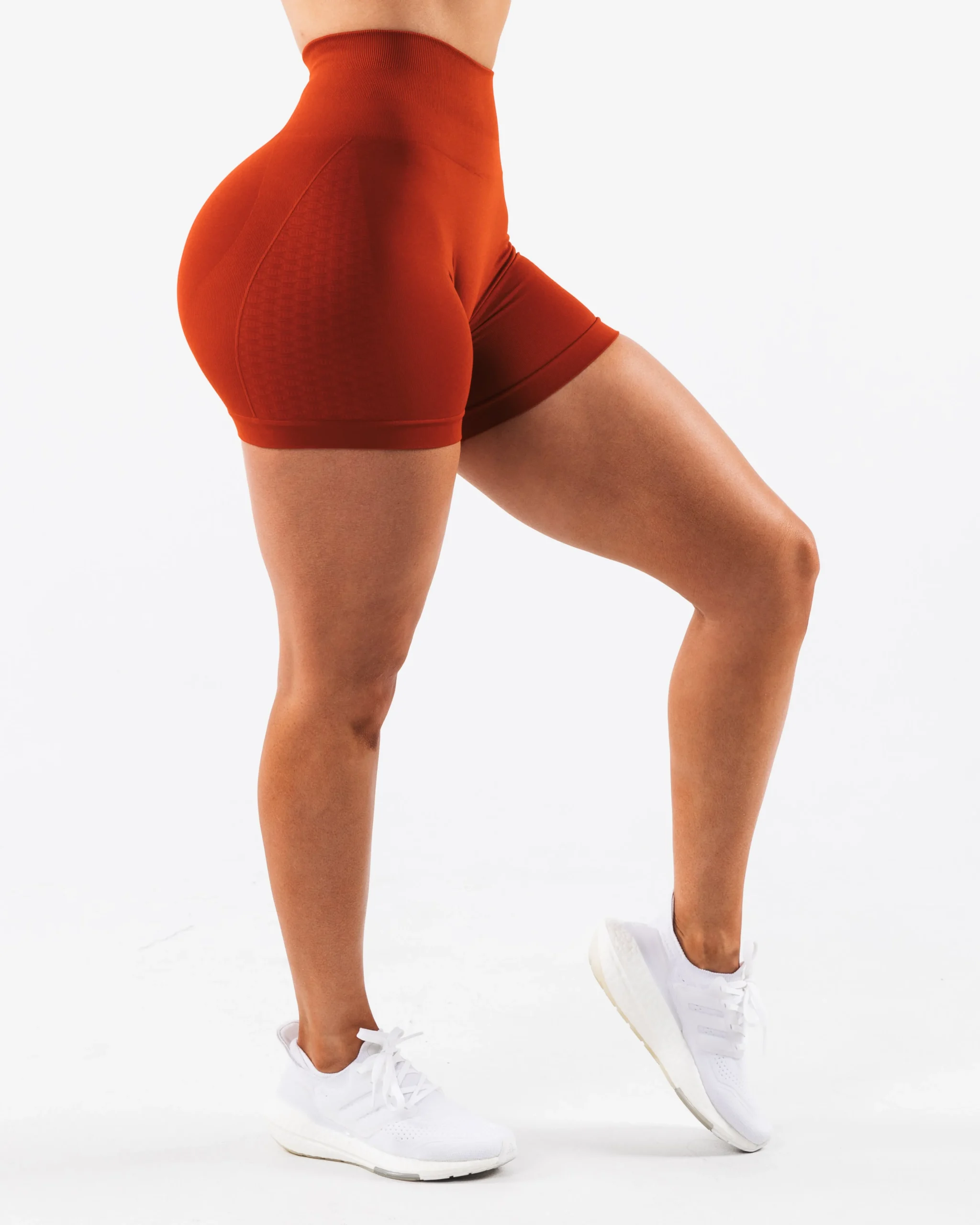 Clearance Amplify Contour Short 5" Women Shorts