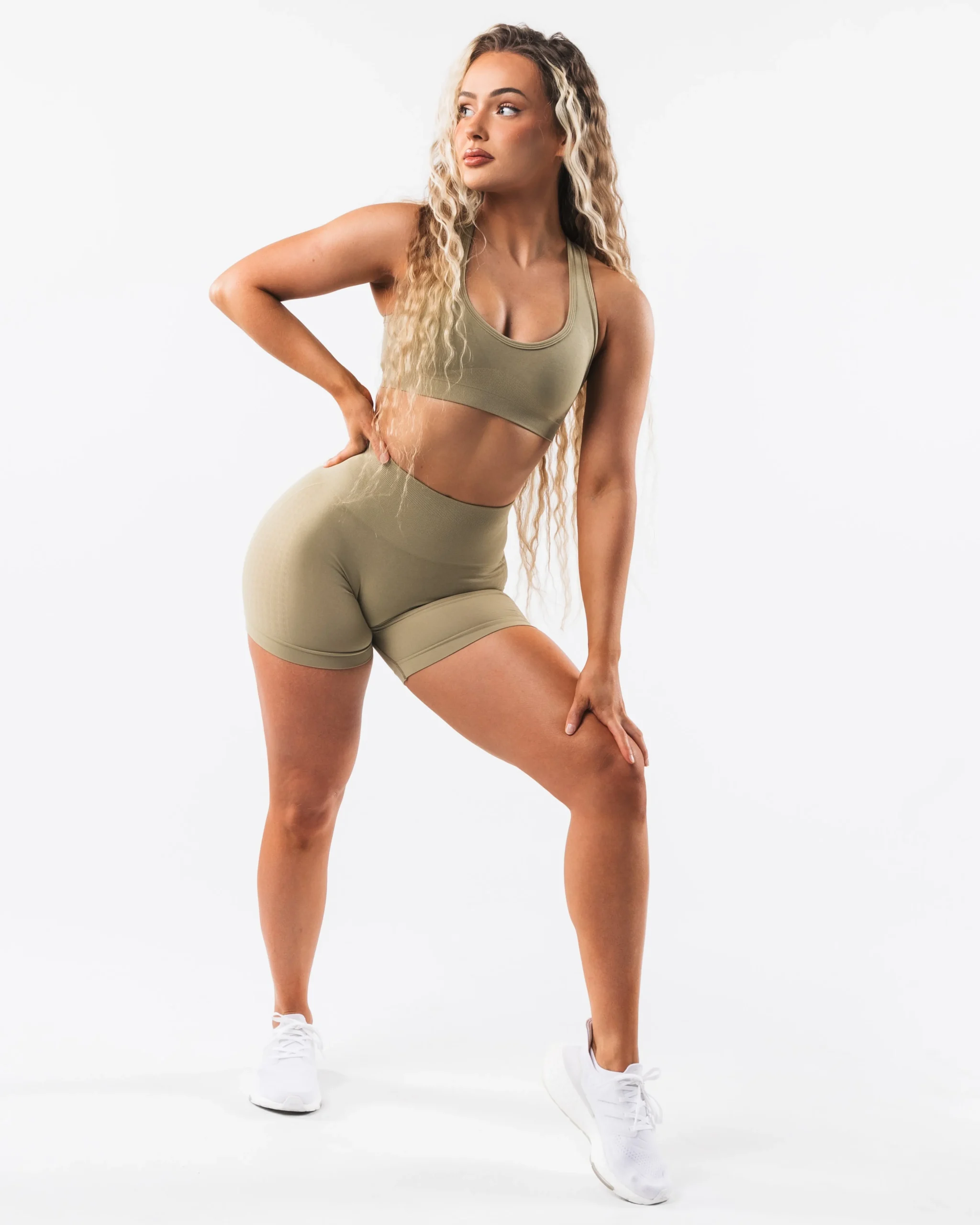 Online Amplify Contour Short 5" Women Shorts