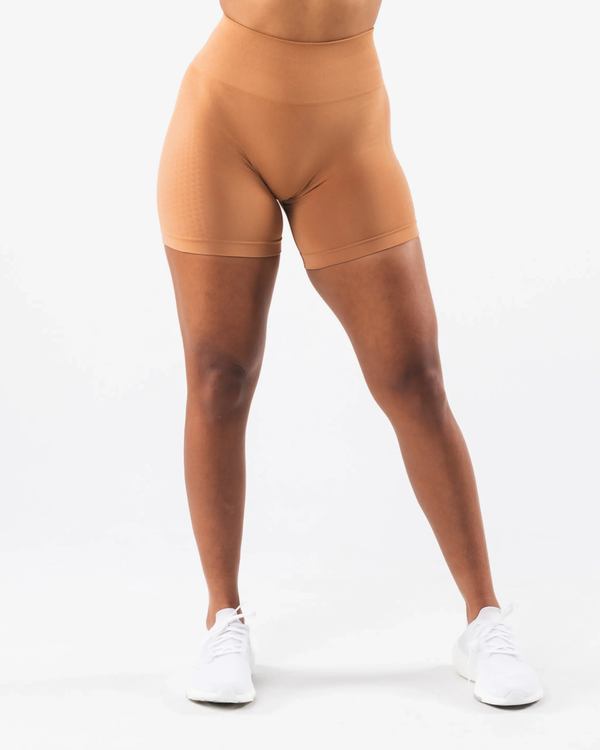 Clearance Amplify Contour Short 5" Women Shorts