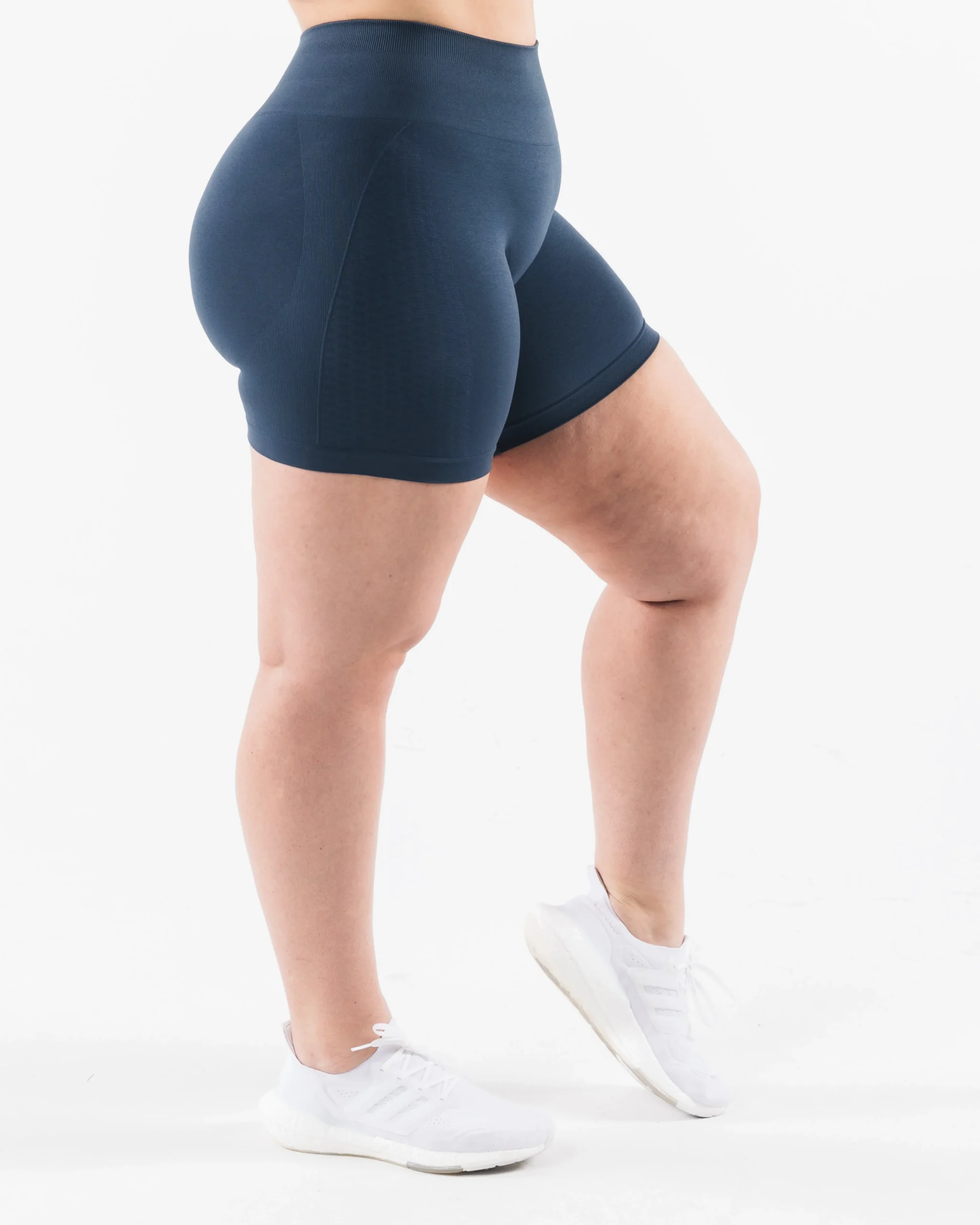 Hot Amplify Contour Short 5" Women Shorts
