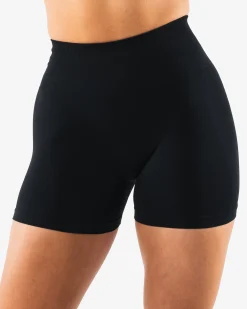 Fashion Amplify Gravity Short Women Shorts