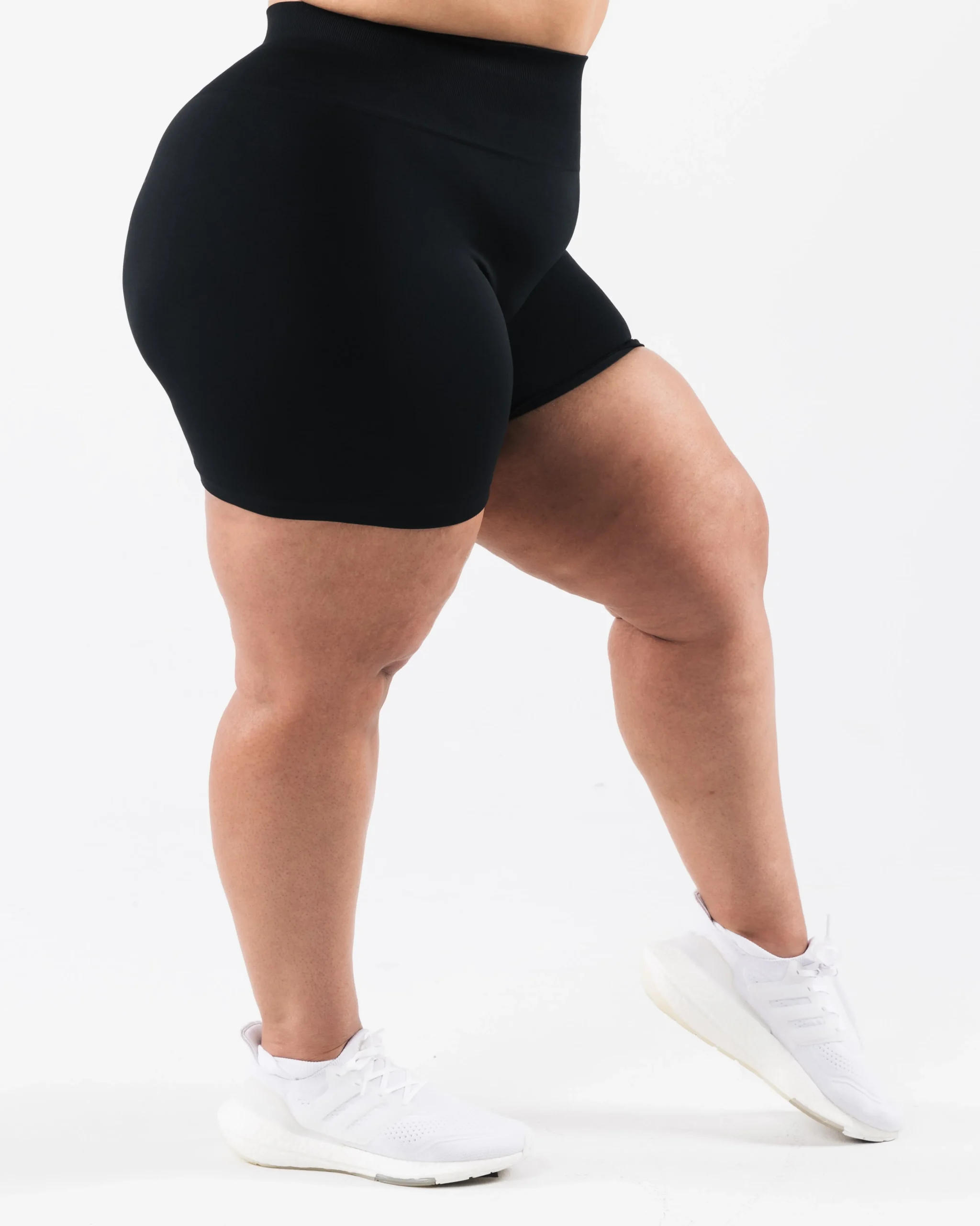 Fashion Amplify Gravity Short Women Shorts