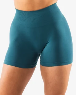 Clearance Amplify Gravity Short Women Shorts