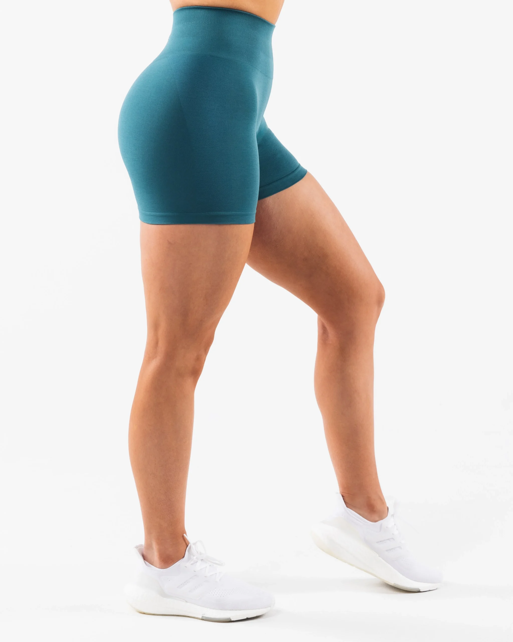 Clearance Amplify Gravity Short Women Shorts
