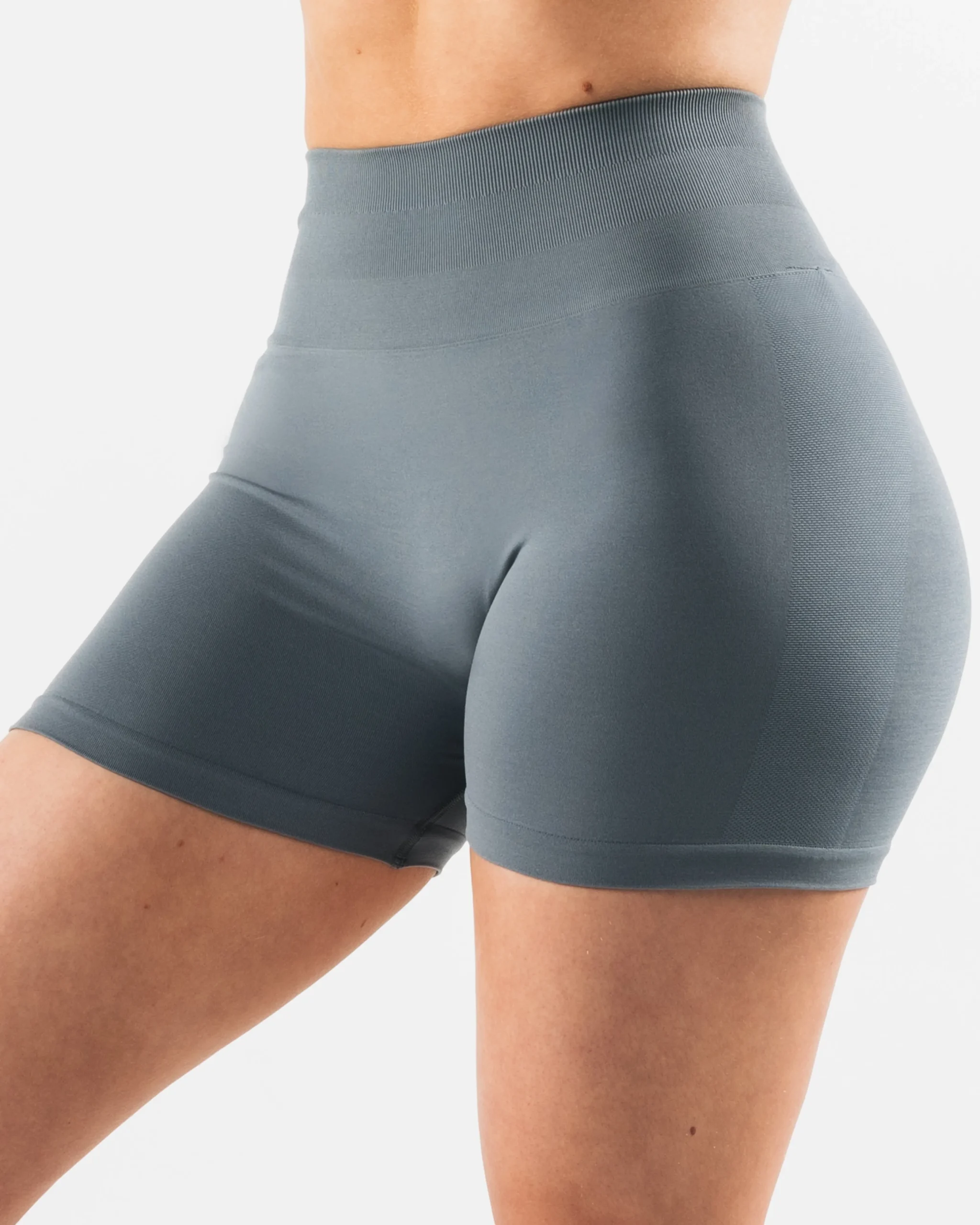 Online Amplify Gravity Short Women Shorts
