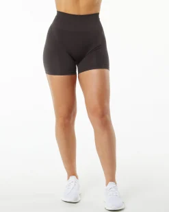 New Amplify Short 4.5" Women Shorts