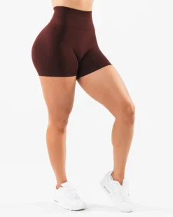 Outlet Amplify Short 4.5