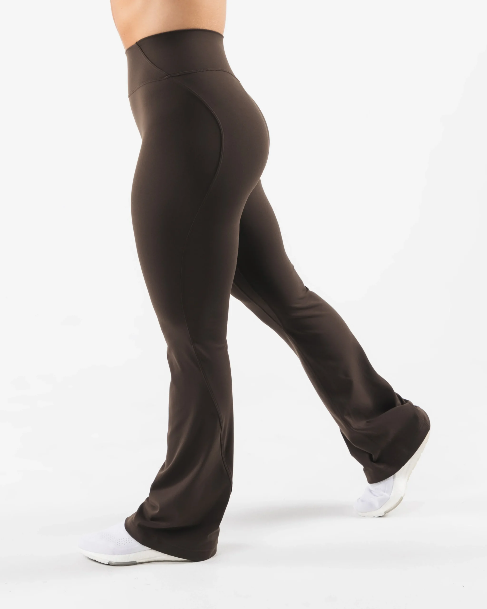 Hot Aura Flared Pant Women Leggings
