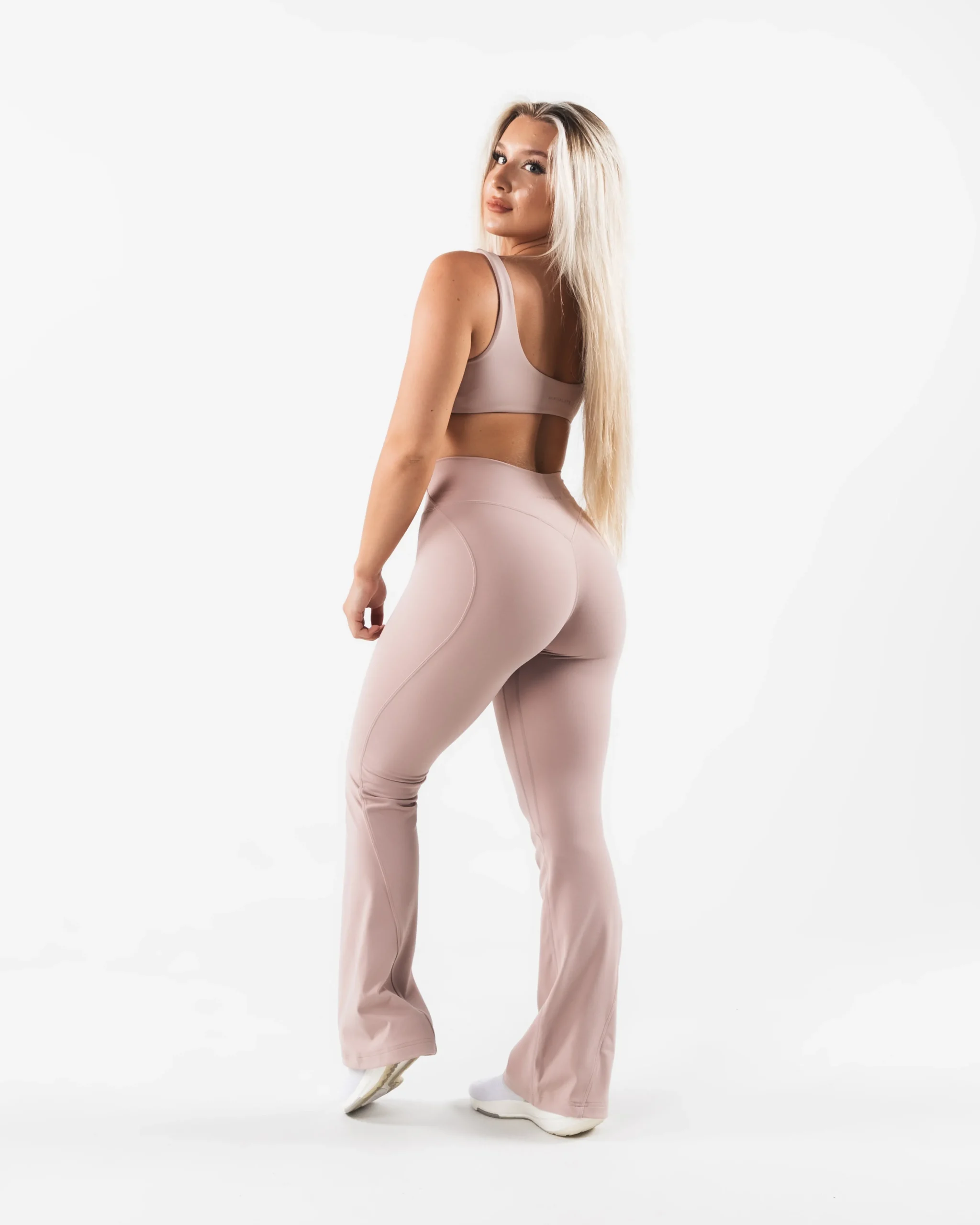 Discount Aura Flared Pant Women Leggings