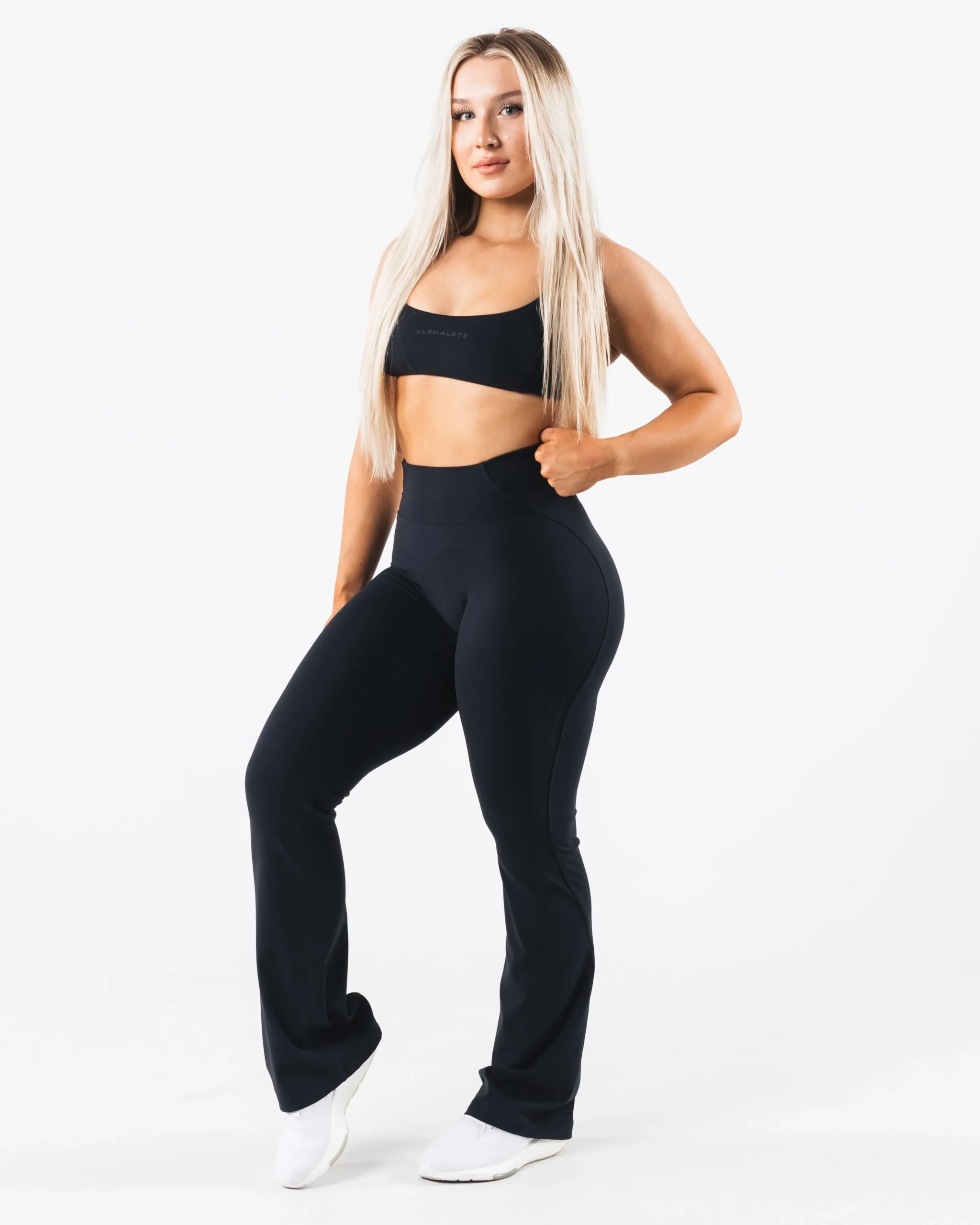 Hot Aura Flared Pant Women Leggings