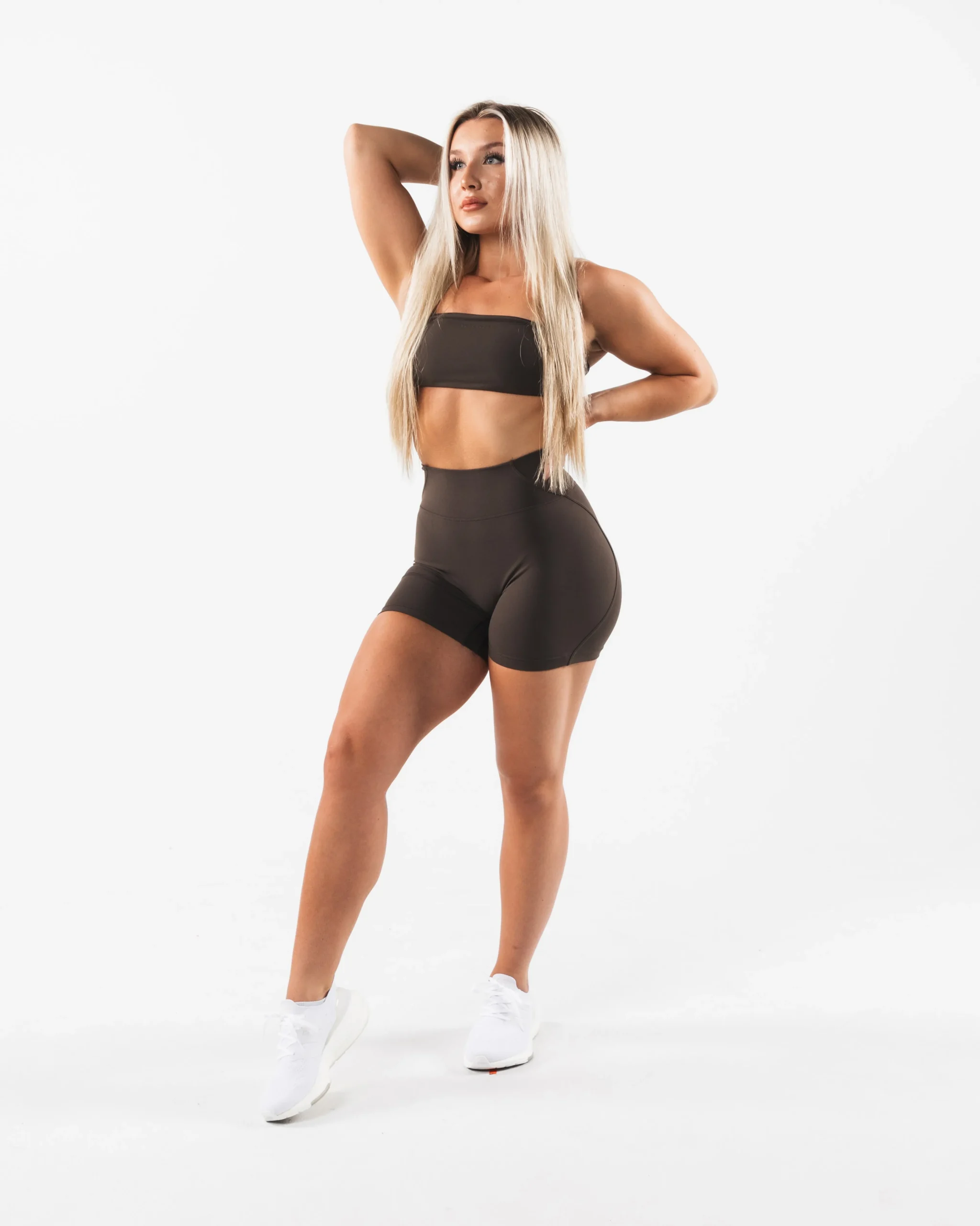 Sale Aura Short 5" Women Shorts