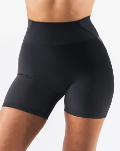 Online Aura Short 5" Women Shorts