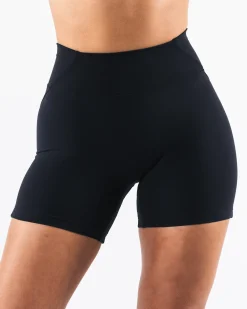 Fashion Aura Short 5" Women Shorts