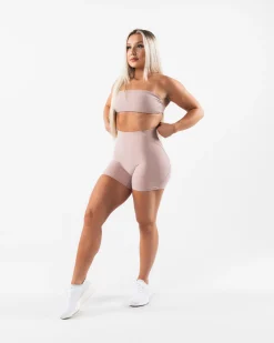 Sale Aura Short 5" Women Shorts
