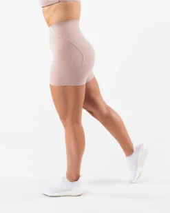 Sale Aura Short 5