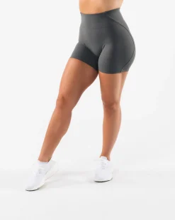 New Aura Short 5
