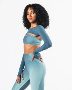 Fashion Aura Shrug LS Women T-shirts & Crops