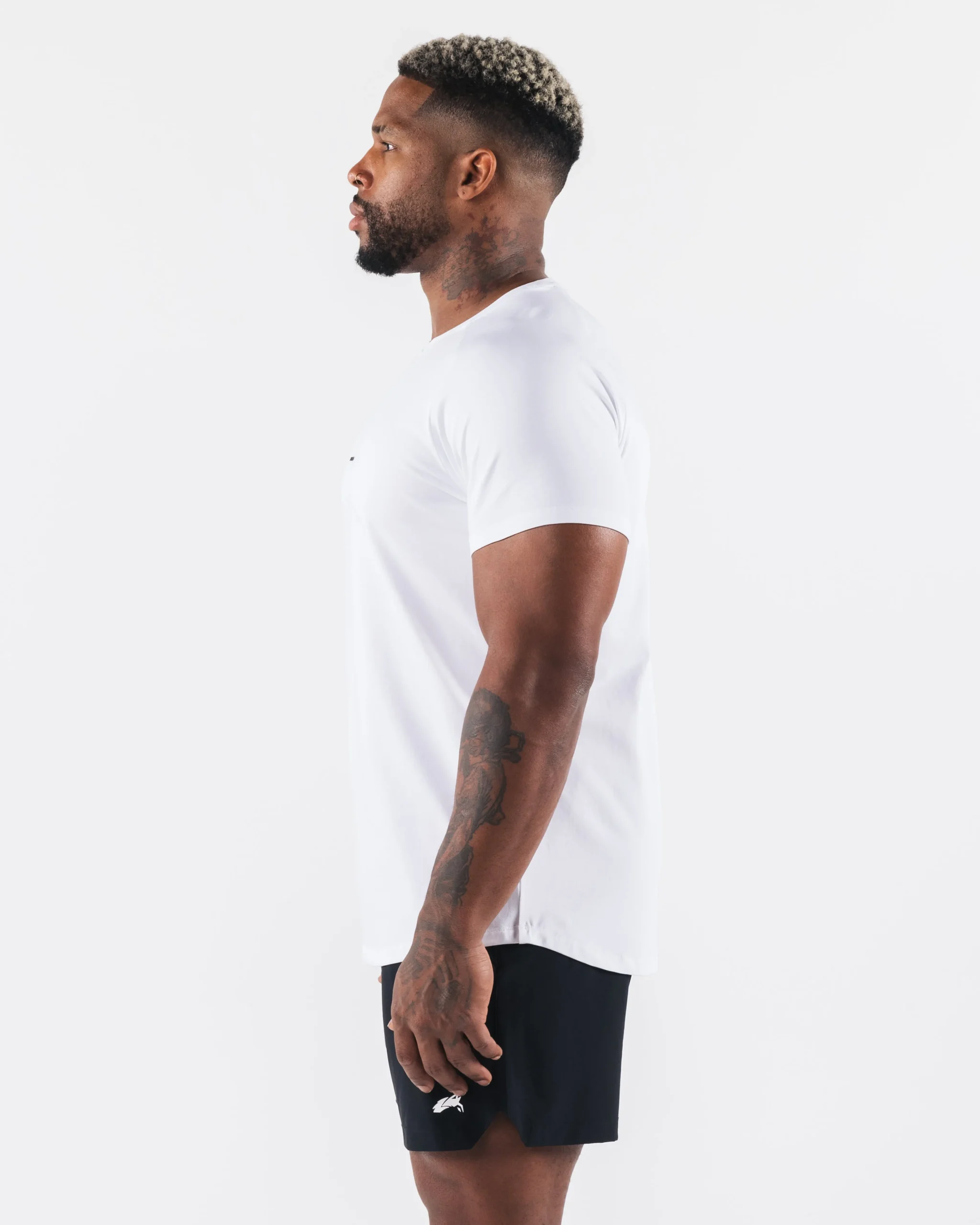 Outlet Core Tee T-shirts