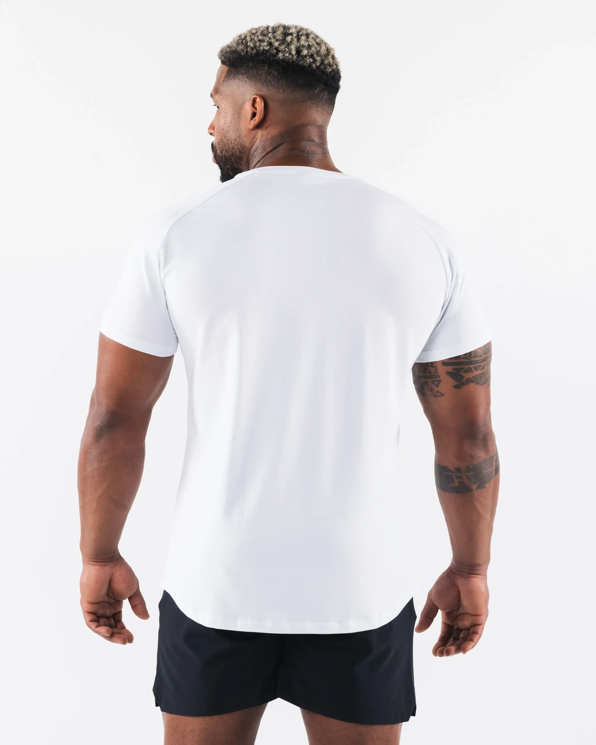 Outlet Core Tee T-shirts