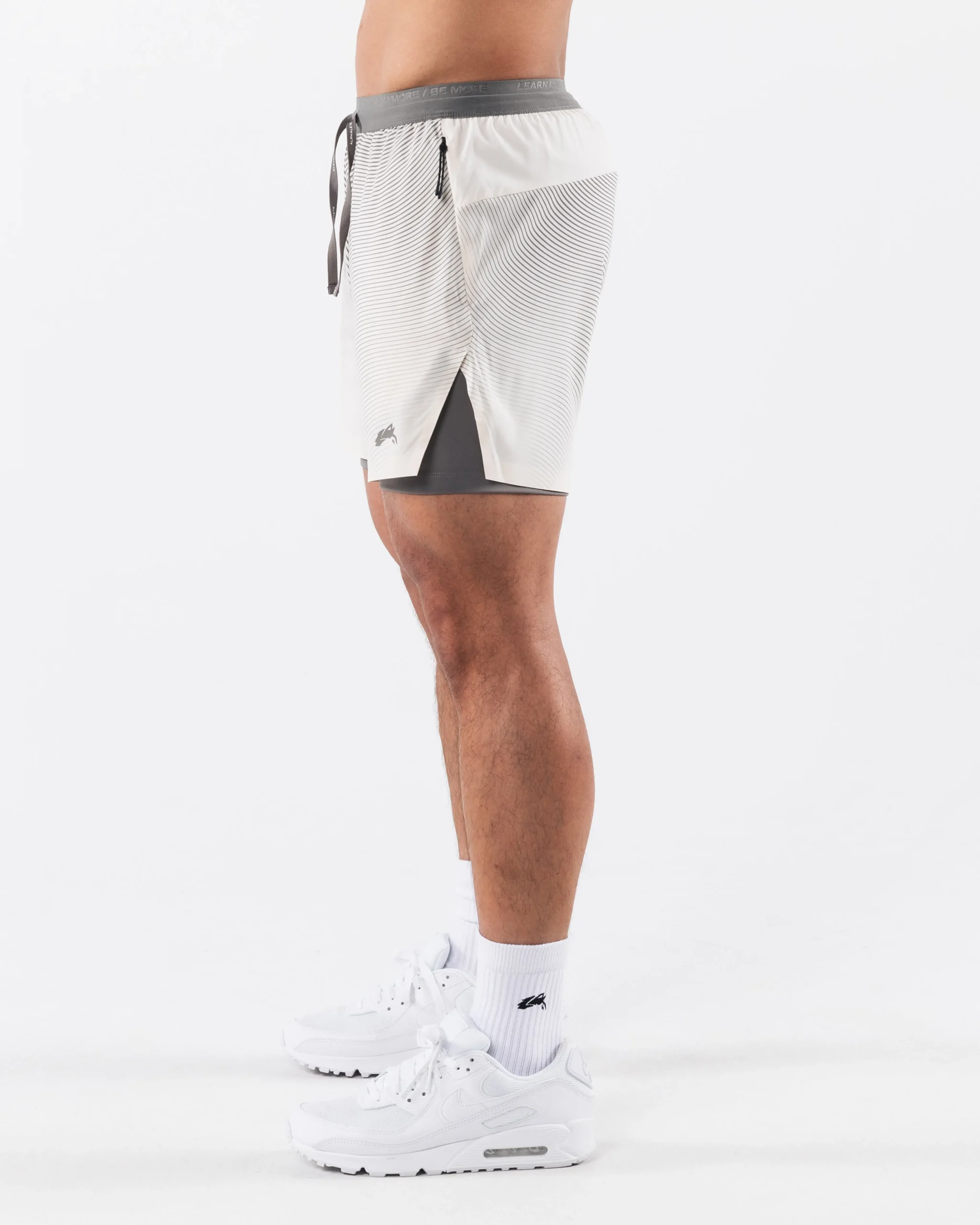Outlet Elite Swift Short 5" Shorts