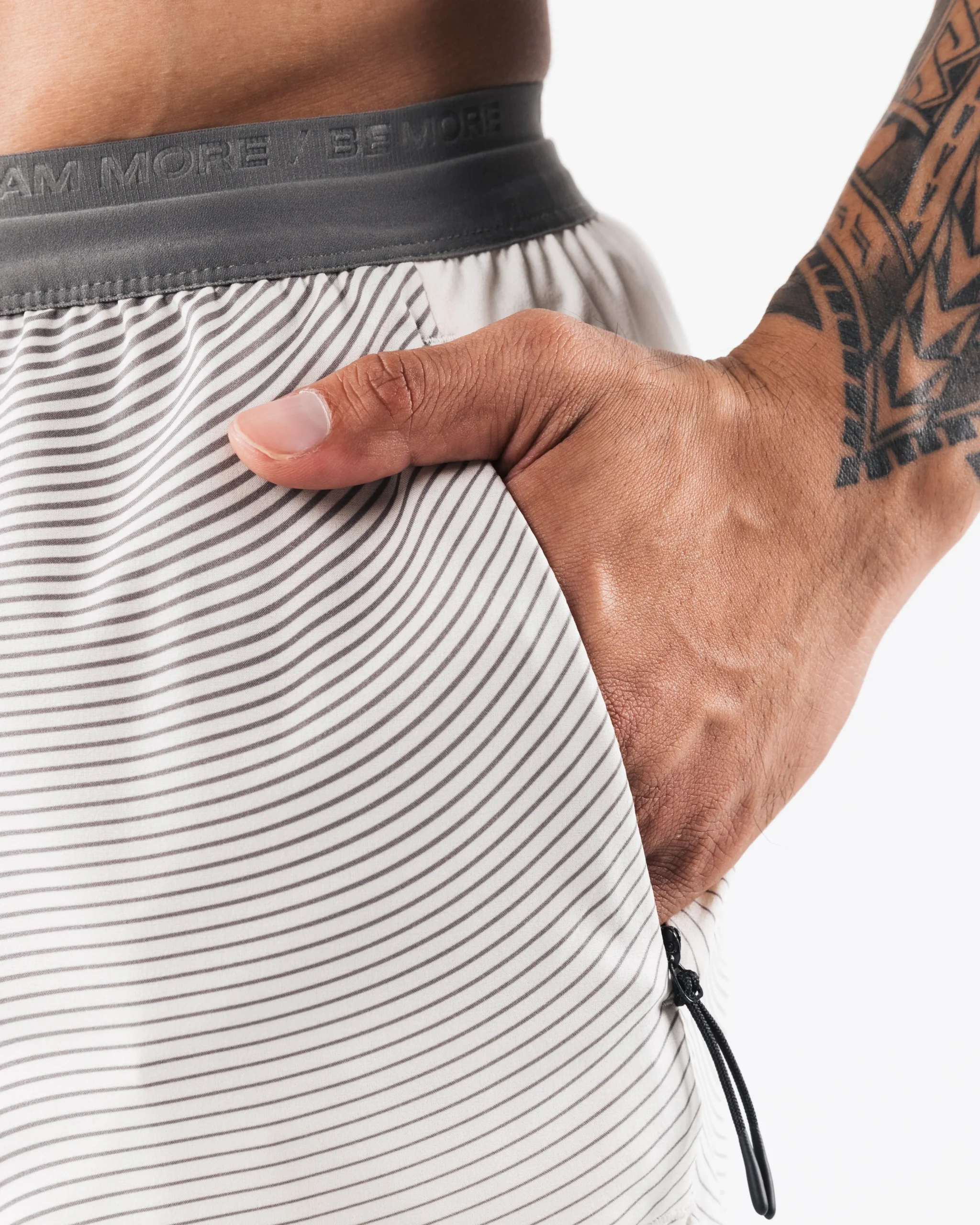 Outlet Elite Swift Short 5" Shorts