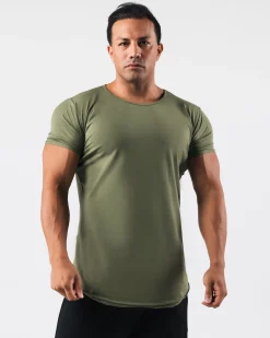 Discount Essential Scoop Neck T-shirts