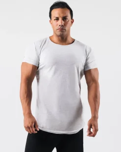 Discount Essential Scoop Neck T-shirts