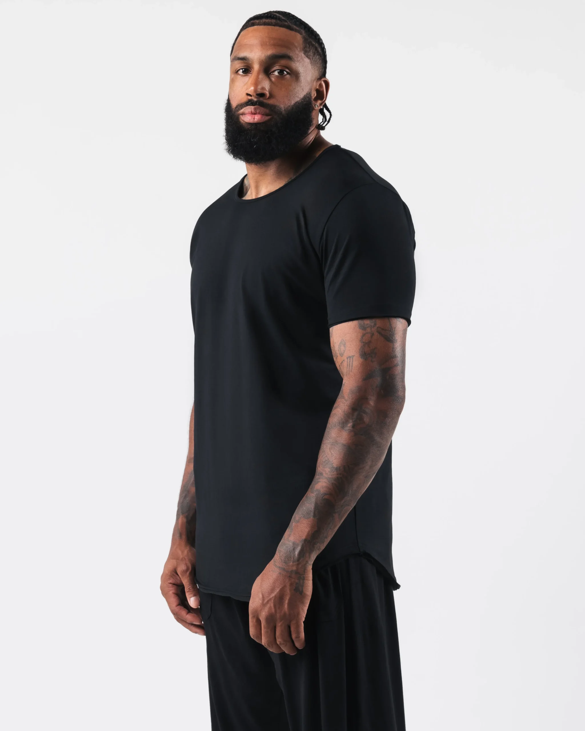Online Essential Scoop Neck T-shirts