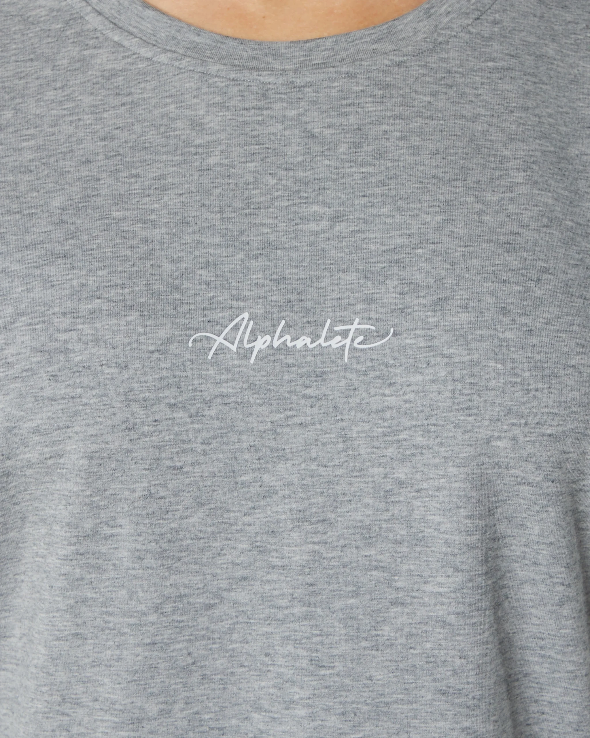 Outlet Signature Oversized Tee Women T-shirts & Crops