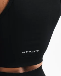 Online Stratus Crop Tank Women Tank Tops