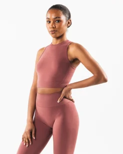 Best Stratus Crop Tank Women Tank Tops