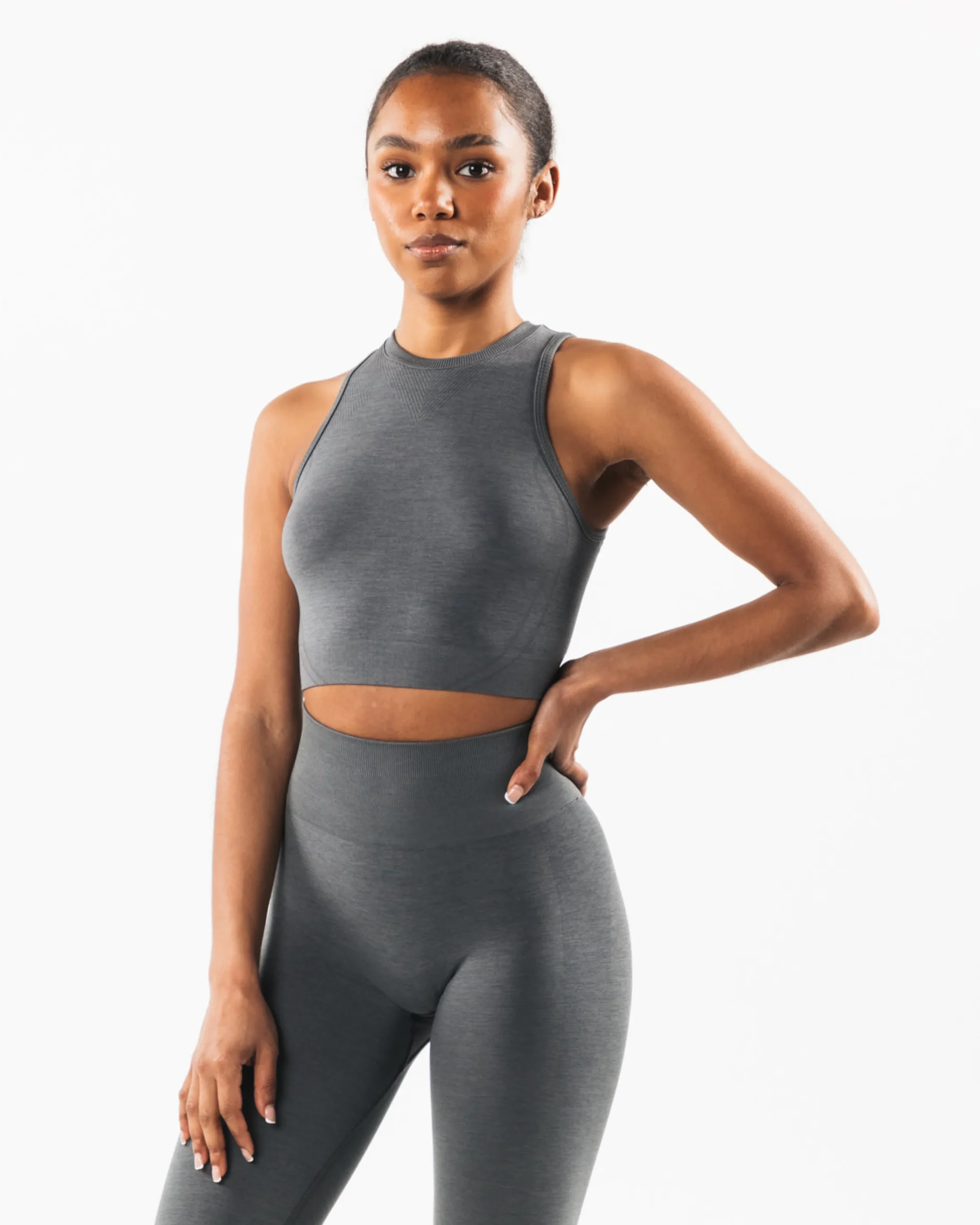 Outlet Stratus Crop Tank Women Tank Tops