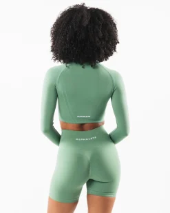 New Stratus LS Crop Women T-shirts & Crops
