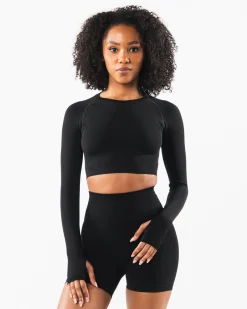 New Stratus LS Crop Women T-shirts & Crops