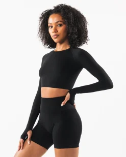 New Stratus LS Crop Women T-shirts & Crops