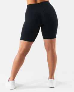 Best Tenacity Parker Biker Short 7u201d Women Shorts