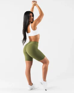 Best Tenacity Parker Biker Short 7u201d Women Shorts