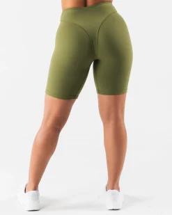 Best Tenacity Parker Biker Short 7u201d Women Shorts