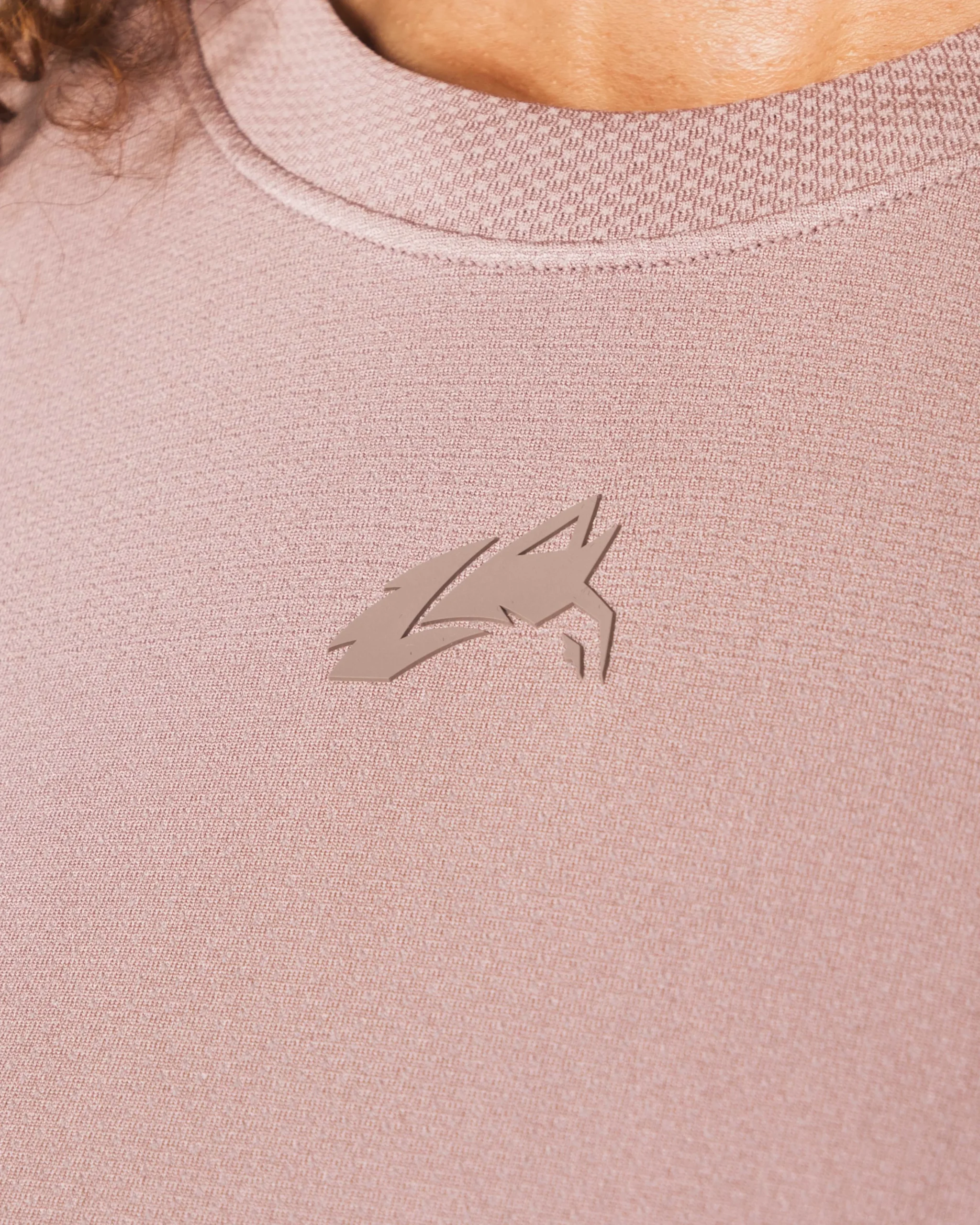 Sale Wolf Head Airtech SS Crop Women T-shirts & Crops